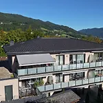 Haus Bachinger Apartment