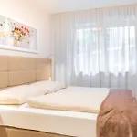 Haus Bachinger * מונדסי