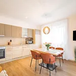 Haus Bachinger * מונדסי
