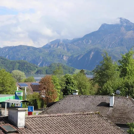 Haus Bachinger Apartamento Mondsee